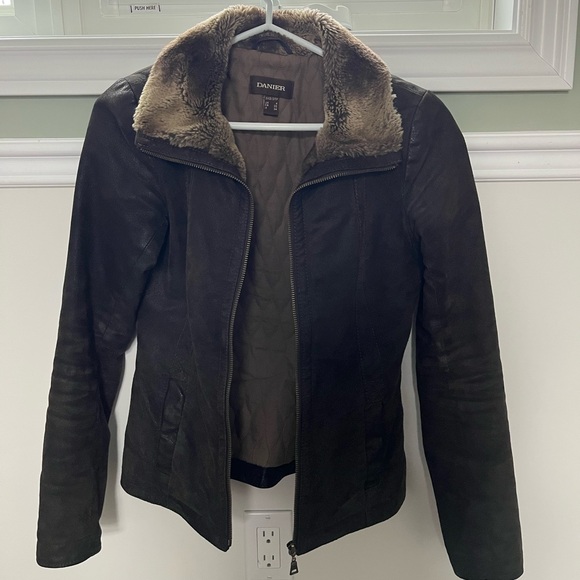 Danier leather jacket - Picture 1 of 1